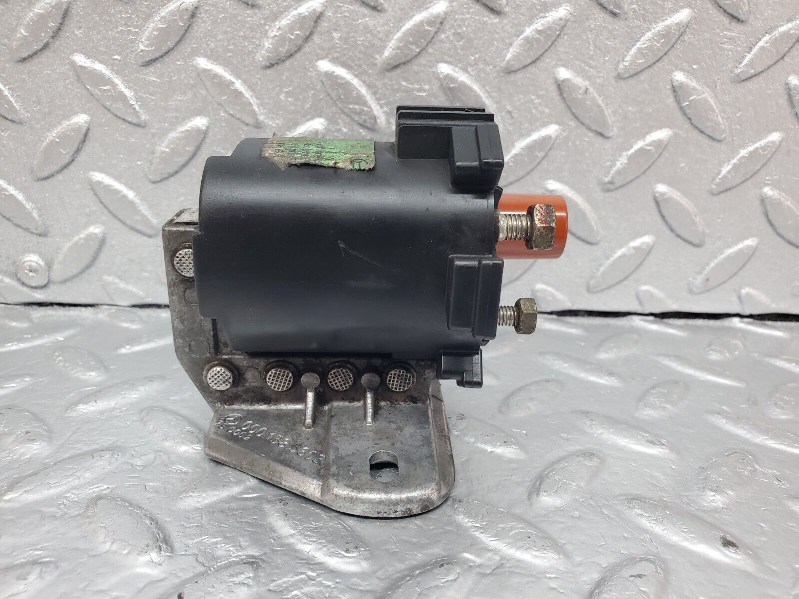 45778 Mercedes-Benz W126 420SE Ignition Coil 0001585603 0221501374