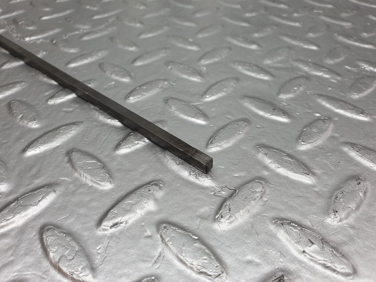 43332 Mercedes-Benz W108 280SE Front Left Seat Hinge Pair With Rod 0009106385 0009106886