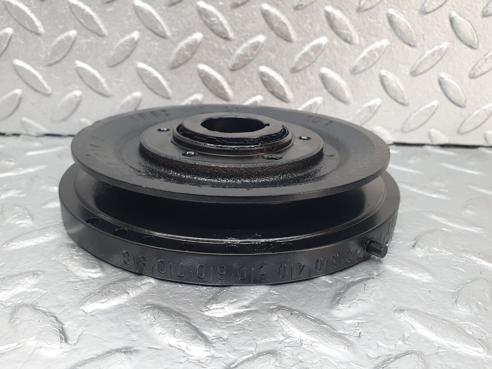 44223 Mercedes-Benz C123 230CE Coupe Crankshaft Vibration Damper Pulley 1020300503