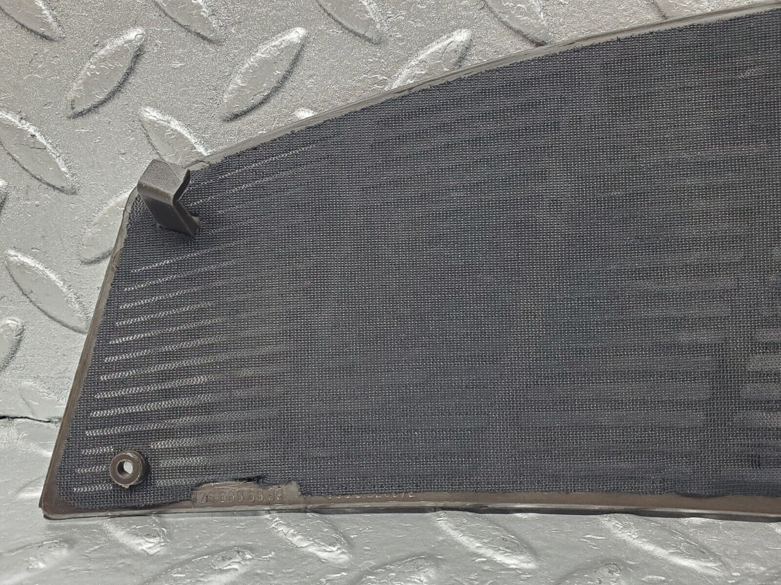 45957 Mercedes-Benz W126 420SE Dashboard Speaker Cover Right Side 1266806939