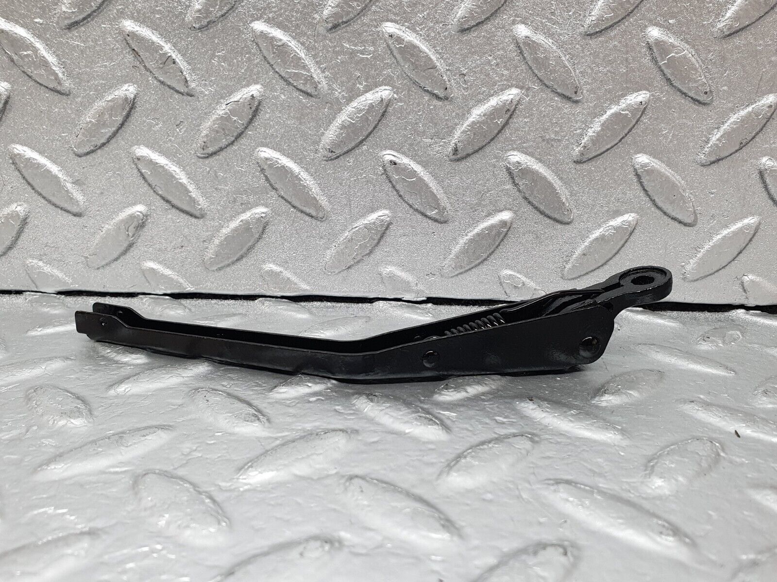 44078 Mercedes-Benz C123 230CE Coupe Headlight Wiper Arm Left Side