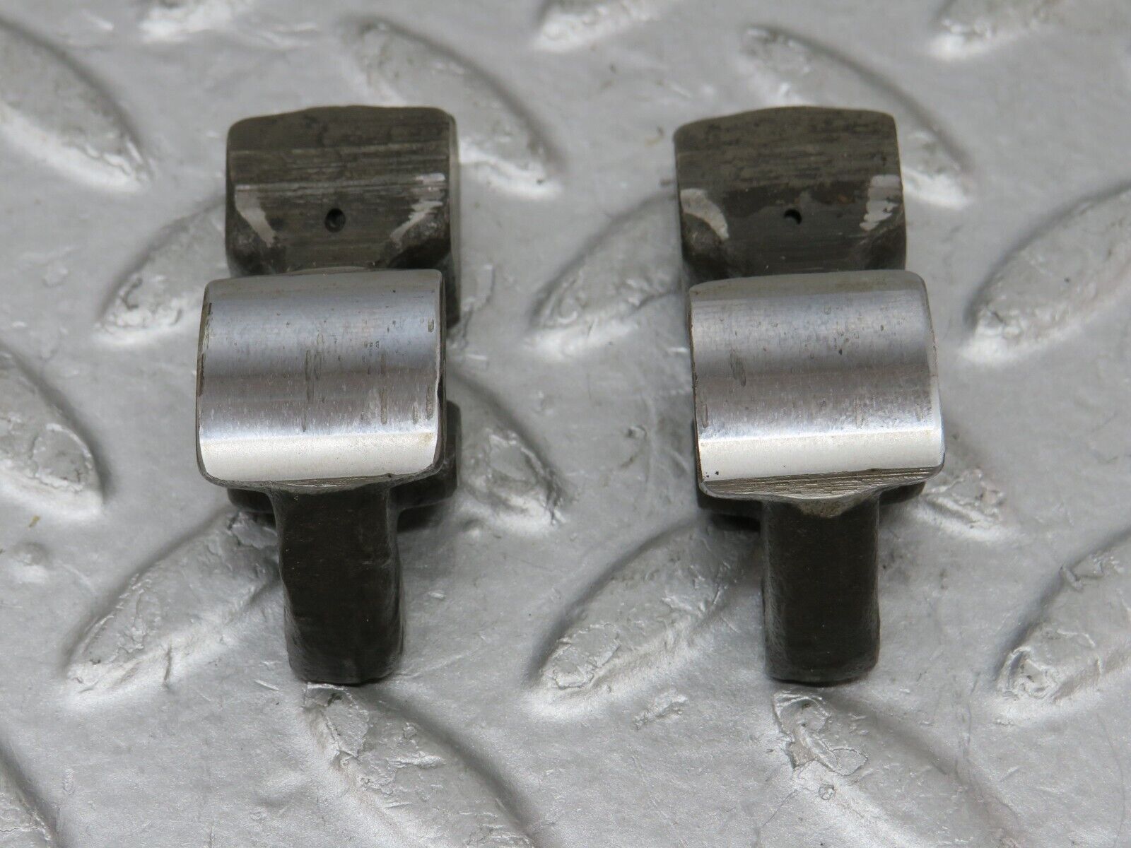 35644 Mercedes-Benz R107 280SL Valve Rocker Arm With Spring And Tappet