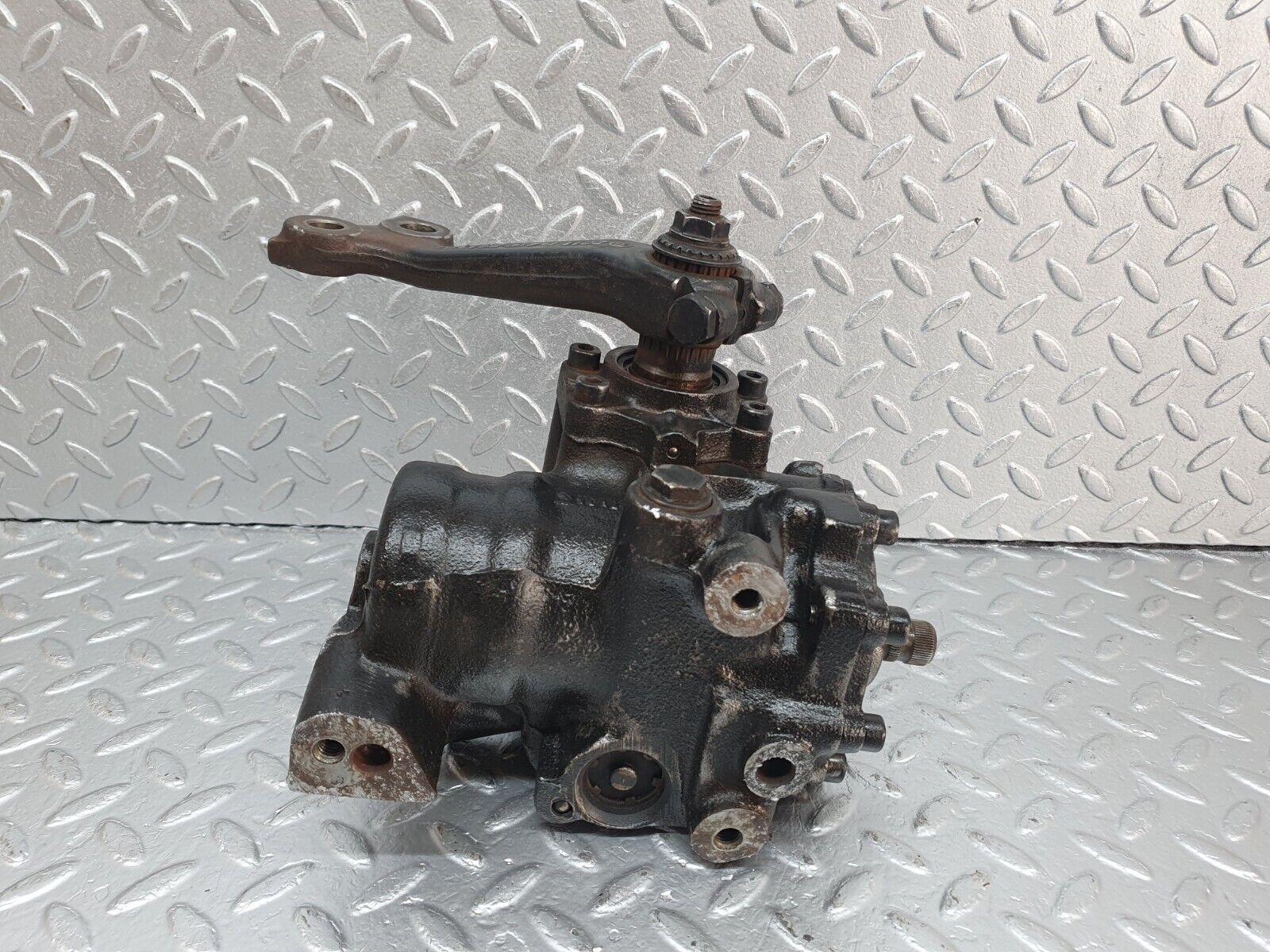 42627 Mercedes-Benz R129 320SL Coupe Steering Box Steering Rack 1294611201 1294601401