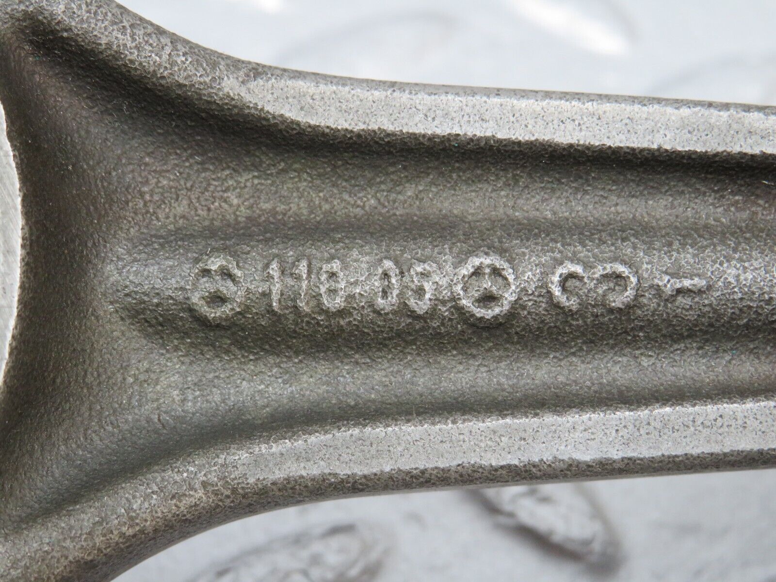 35585 Mercedes-Benz R107 280SL Piston With Connecting Rod 85.986 11005