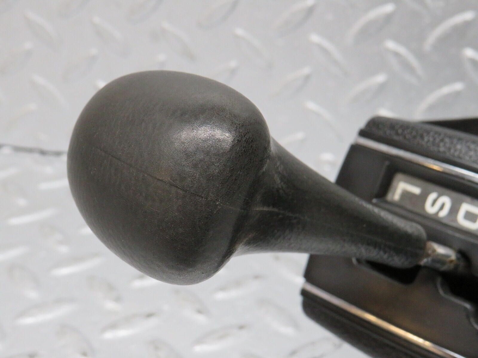 39869 Mercedes-Benz R107 350SL Automatic Gear Selector