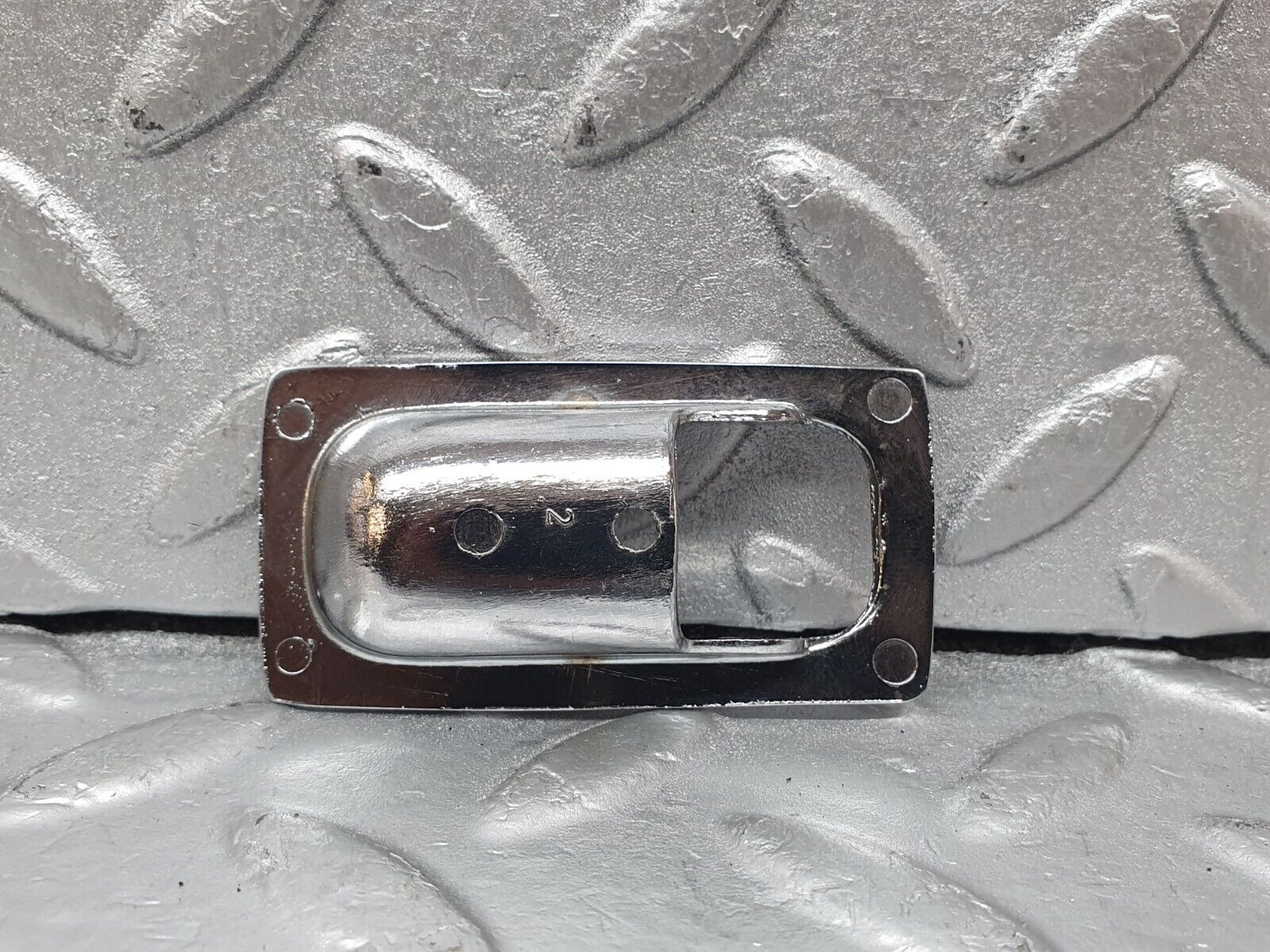44177 Mercedes-Benz C123 230CE Coupe Door Lock Handle Surround Chrome