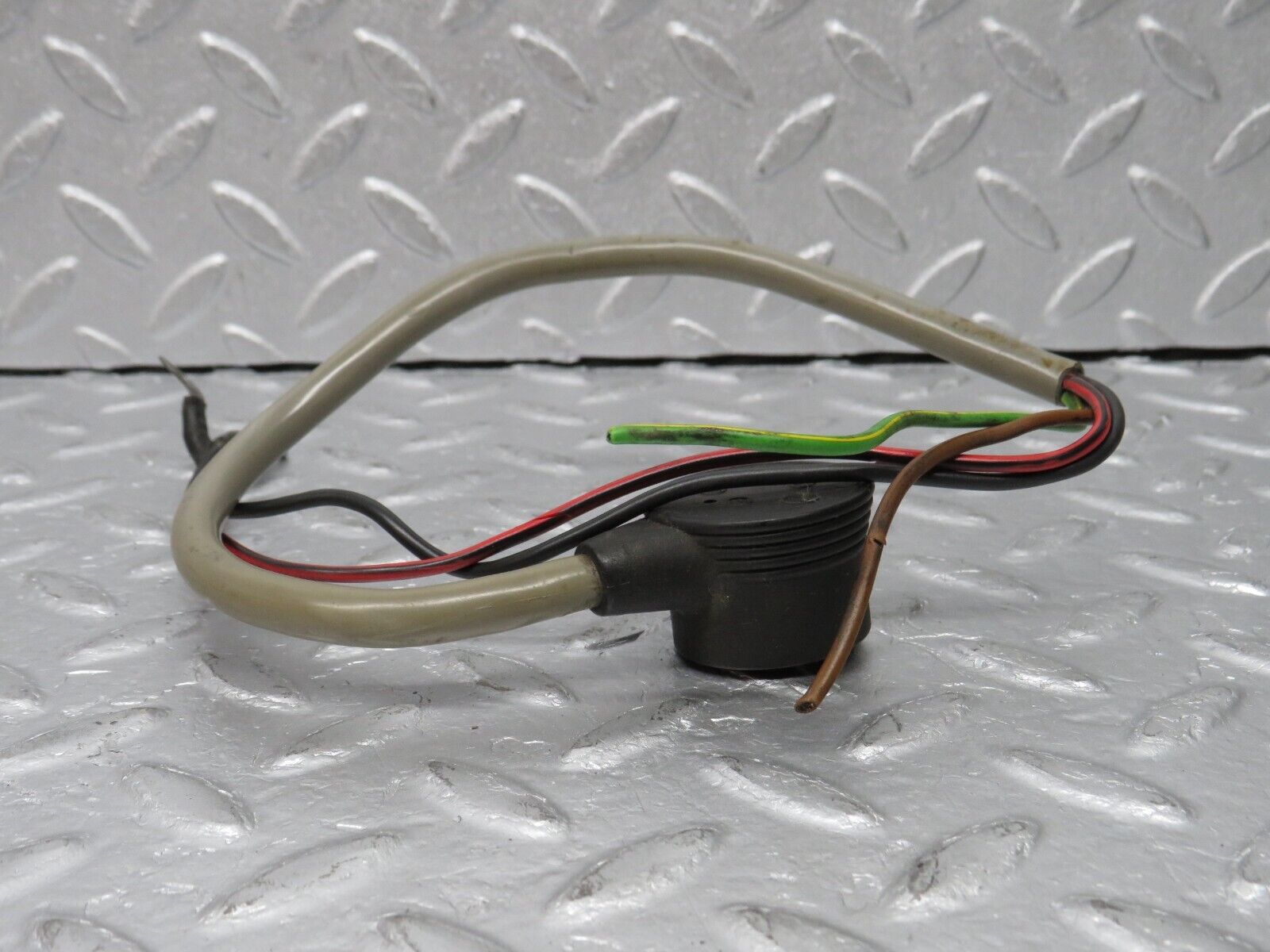 39151 Mercedes-Benz R107 500SL Ignition Control Unit Cable Wire 9961815