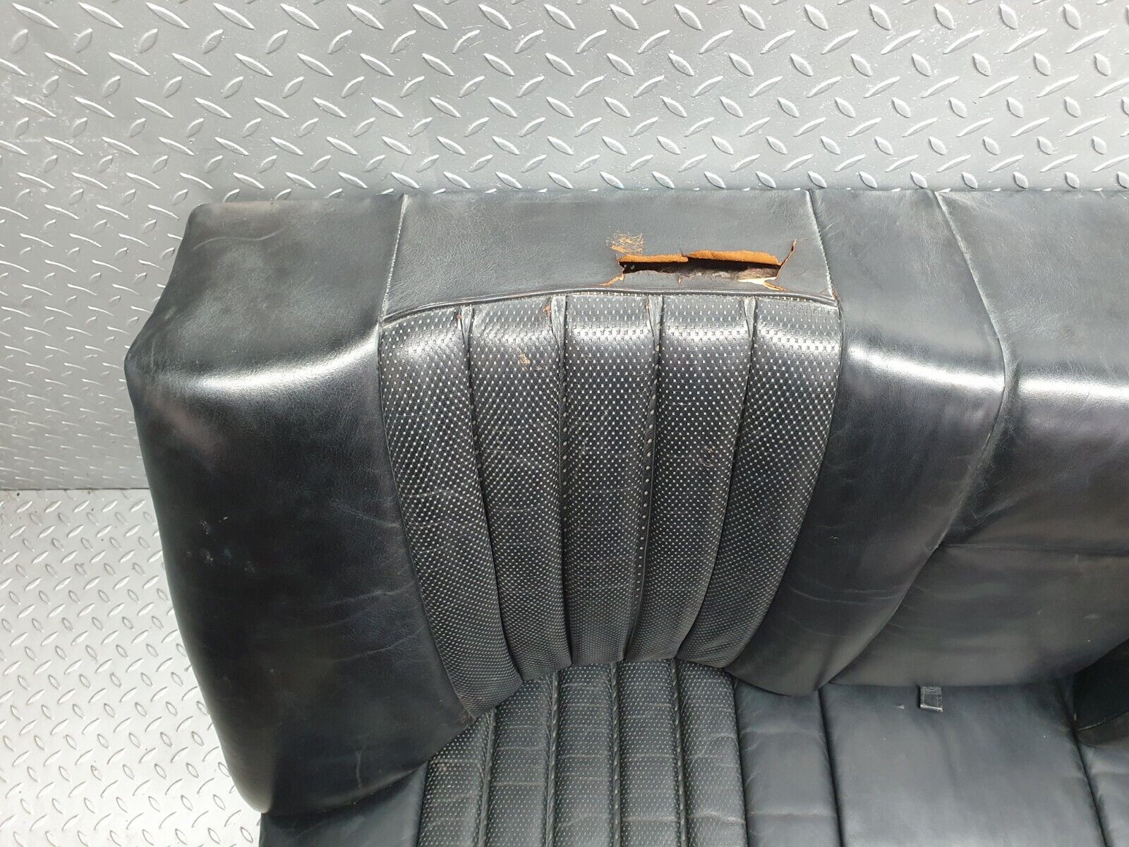 43479 Mercedes-Benz W108 280SE Rear Seat Leather Black 1099240216
