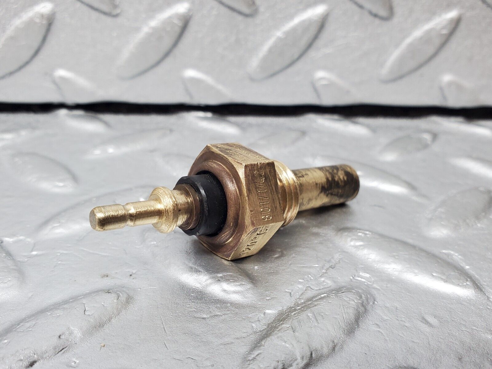 45471 Mercedes-Benz 280E M110.988 Coolant Temperature Sensor VDO