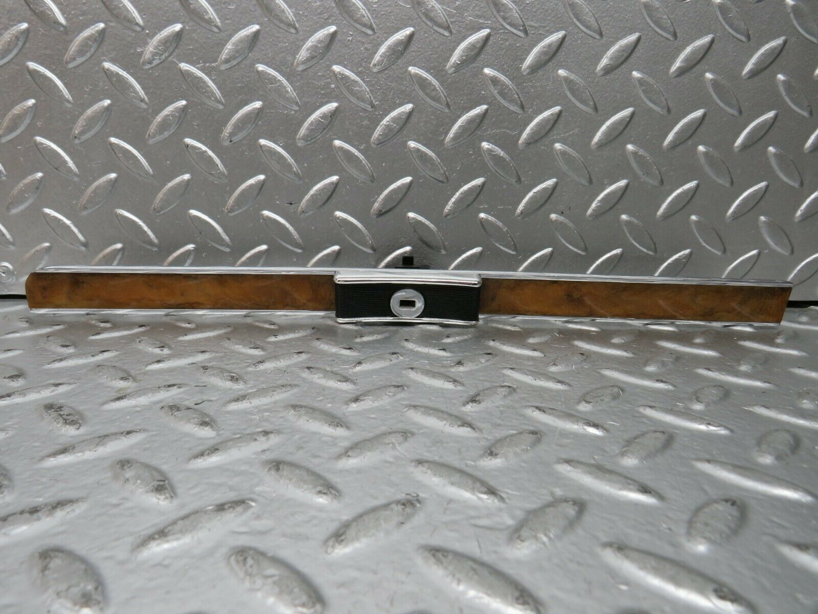 23783 Mercedes-Benz C107 450SLC Glove Box Door Lock 1076890230