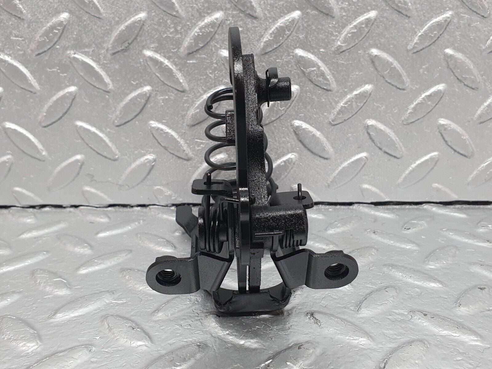 42017 Mercedes-Benz W202 C200 Bonnet Lock Latch