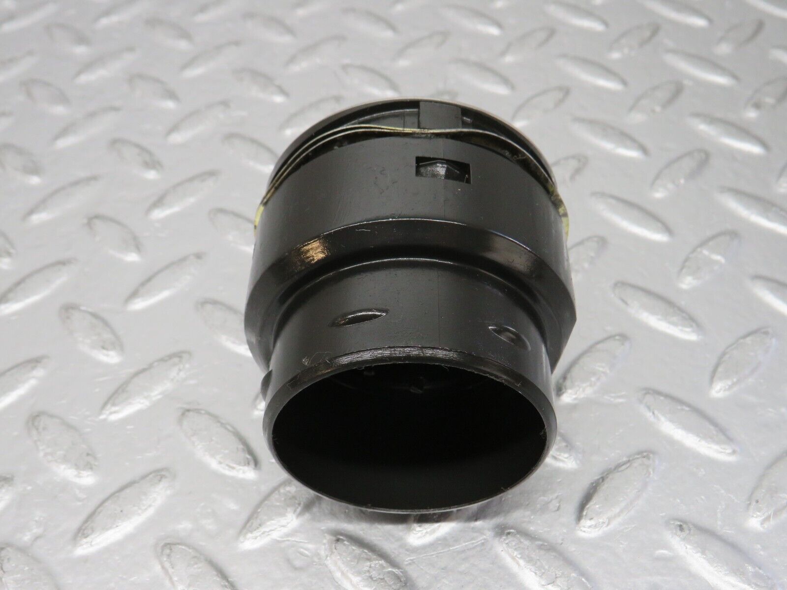 32747 Mercedes-Benz C107 R107 Dashboard Air Vent