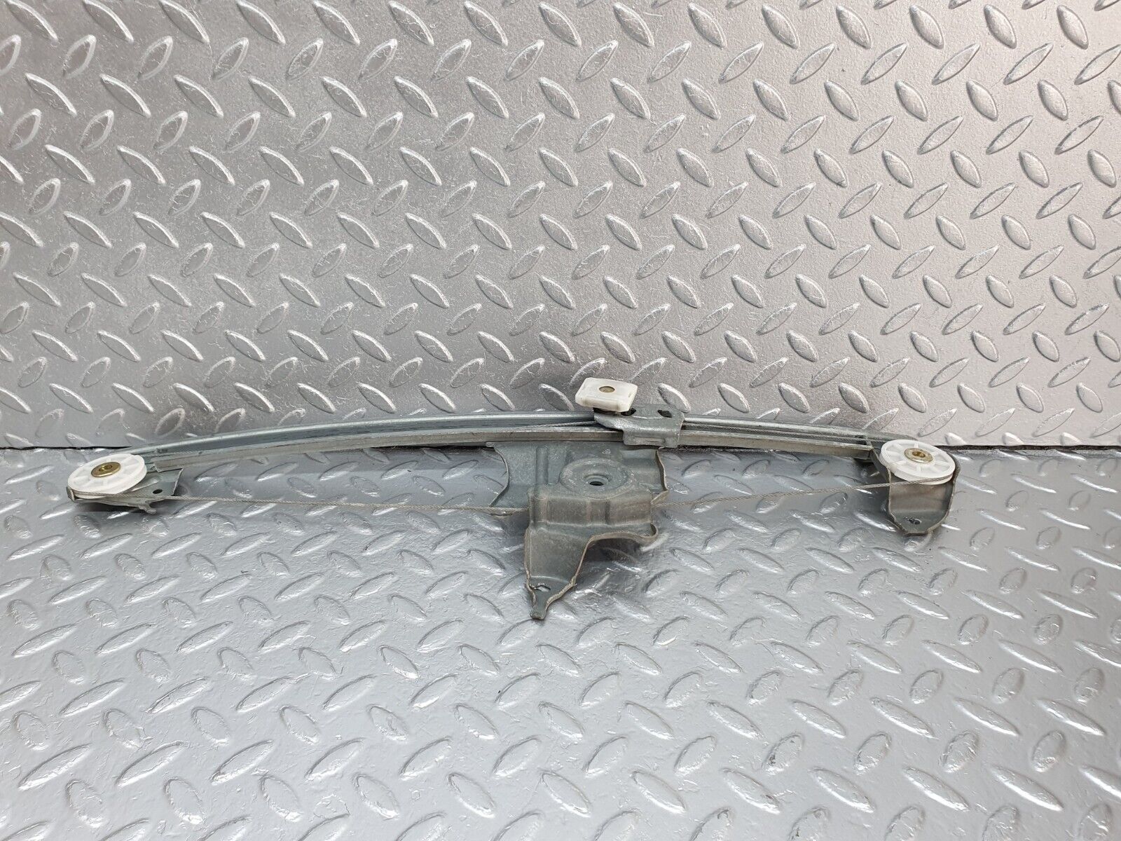 41940 Mercedes-Benz W202 C200 Rear Left Power Window Regulator