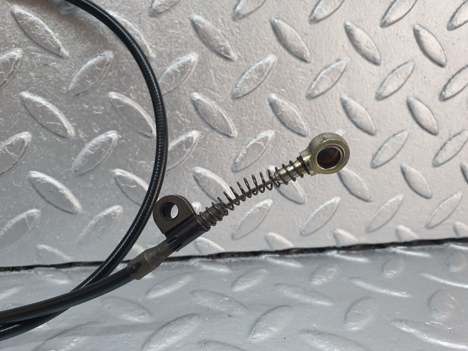 42447 Mercedes-Benz R129 320SL Coupe Gearbox Cable 1292600651