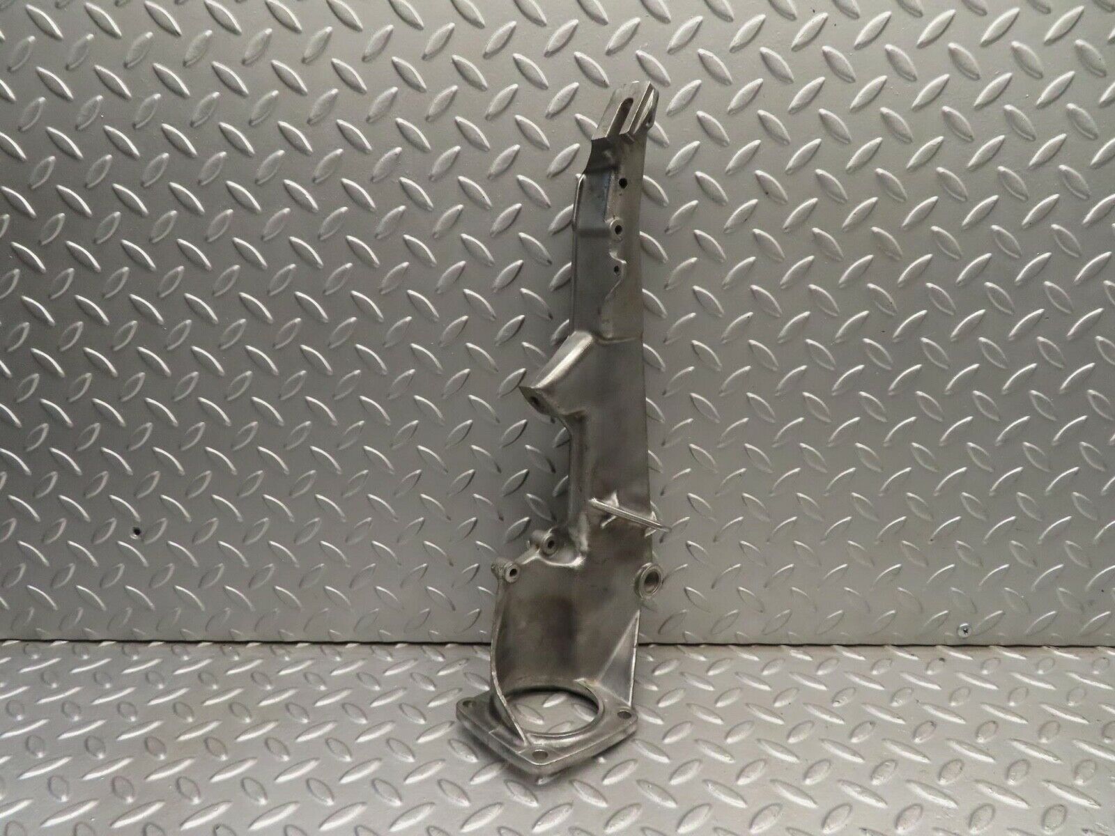 11708 Mercedes-Benz R107 450SL Brake Pedal Bracket 1072941101