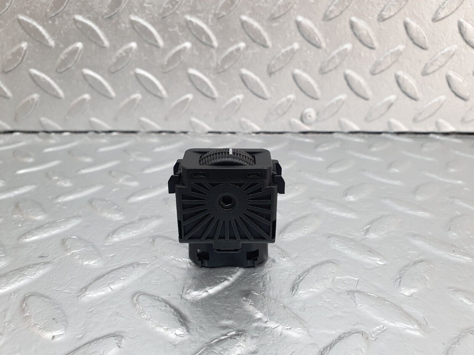 42952 Mercedes-Benz W201 190 2.0L Headlight Level Switch 1248000673