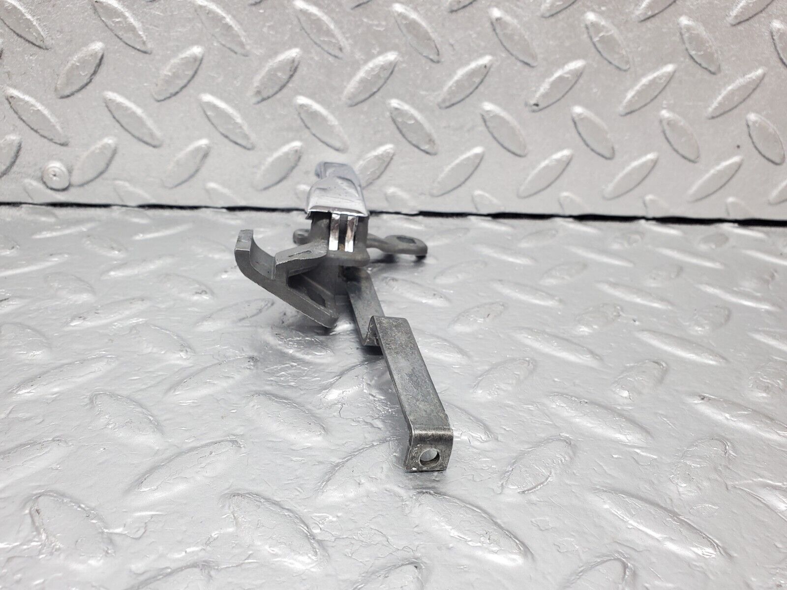 45529 Mercedes-Benz W108 280SE Rear Left Door Interior Chrome Handle 1157660119