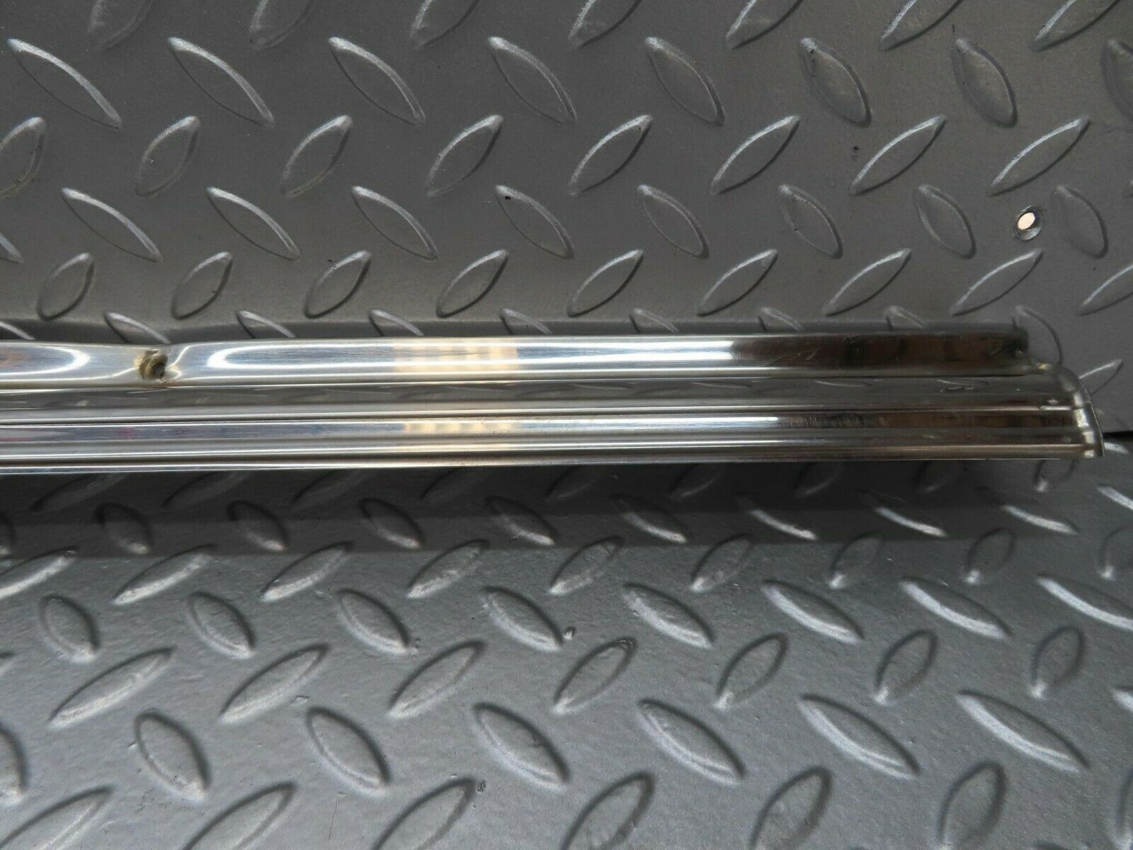 15567 Mercedes-Benz R107 450SL Right Door Sill Chrome