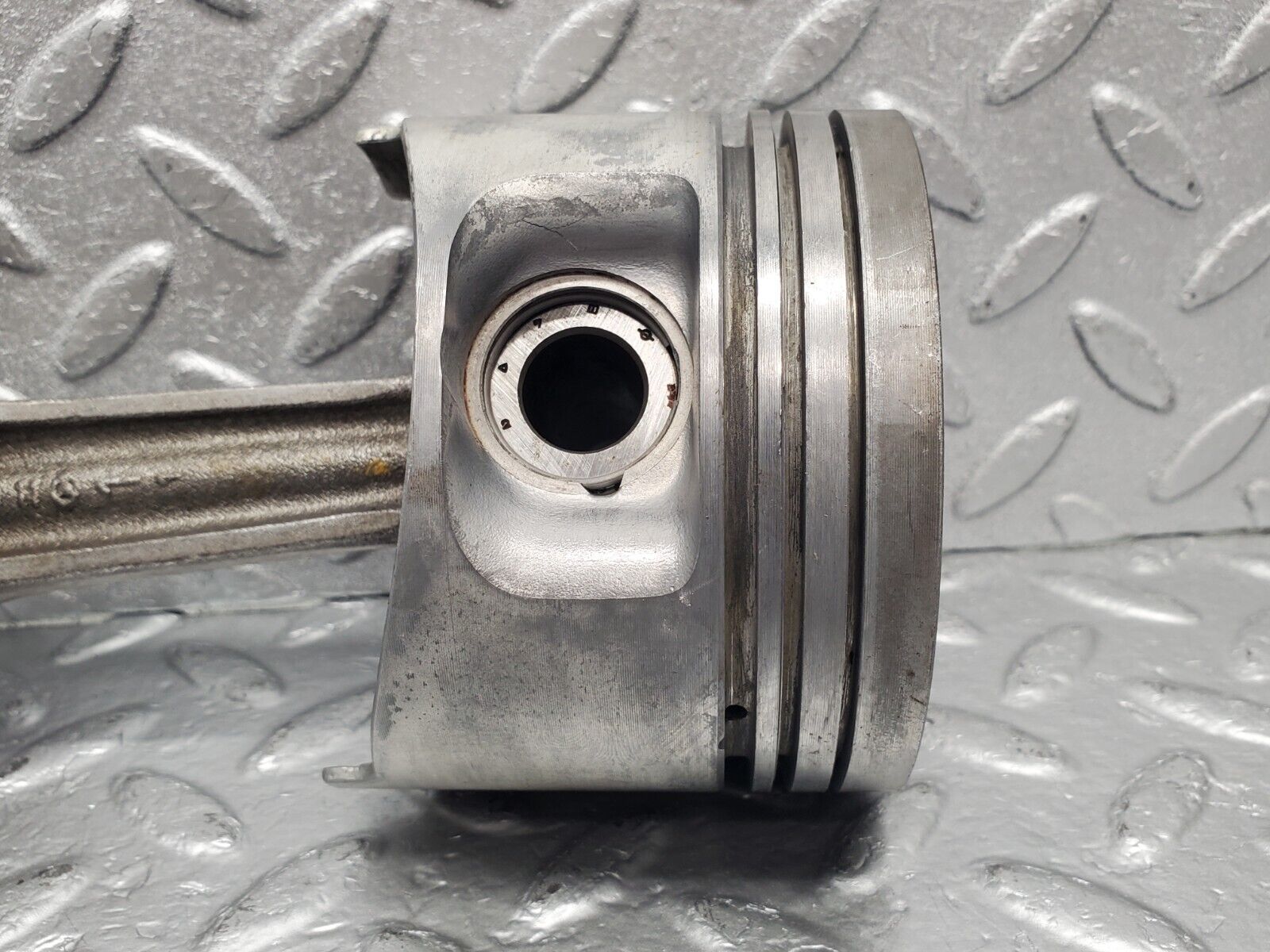 46288 Mercedes-Benz W126 420SE Piston With Connecting Rod 92.010mm