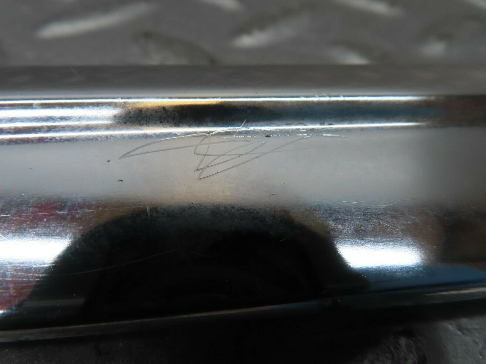 15716 Mercedes-Benz R107 450SL Right Door Chrome Trim