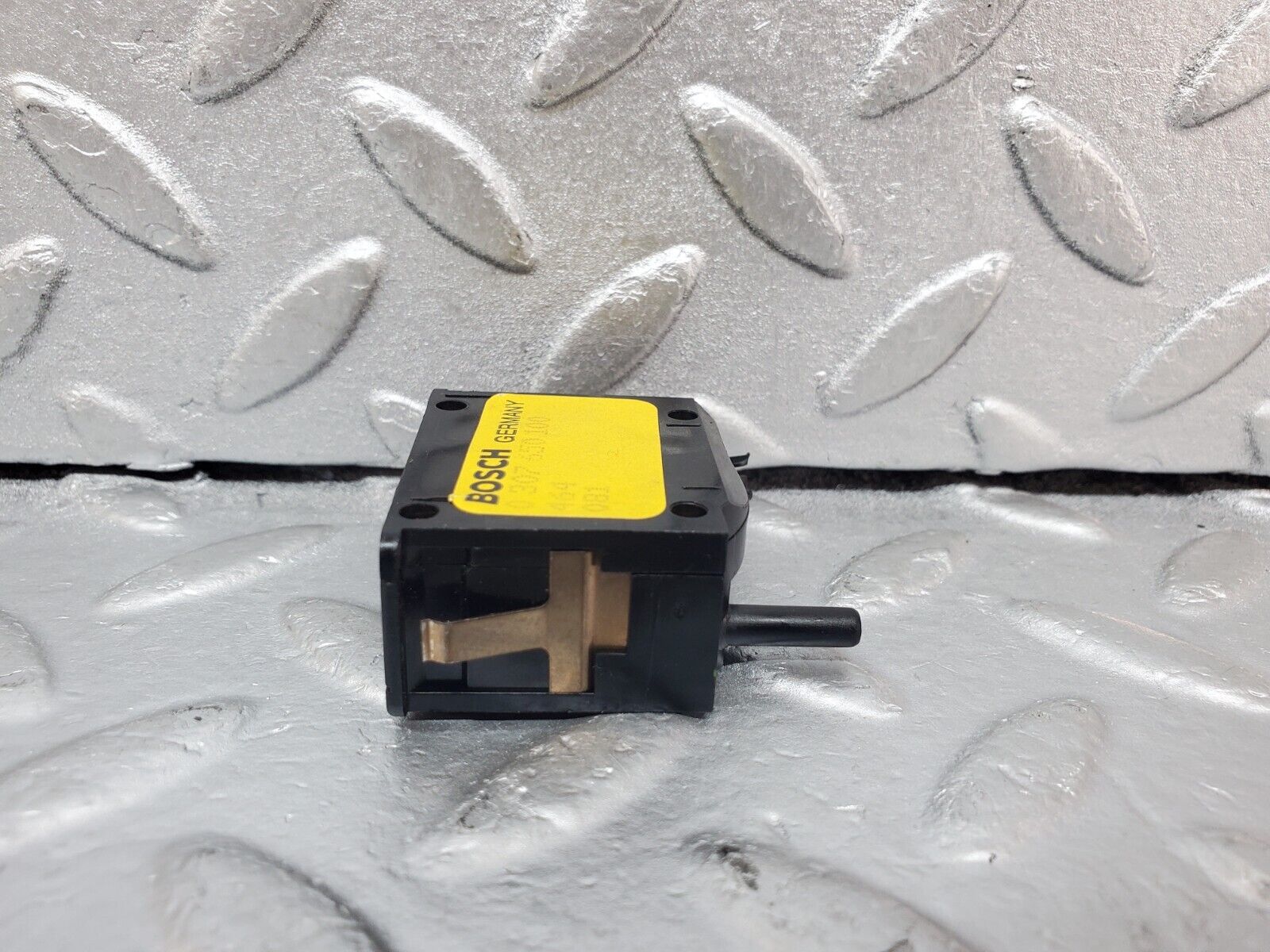 44361 Mercedes-Benz W123 280E Headlight Level Switch 0307650100