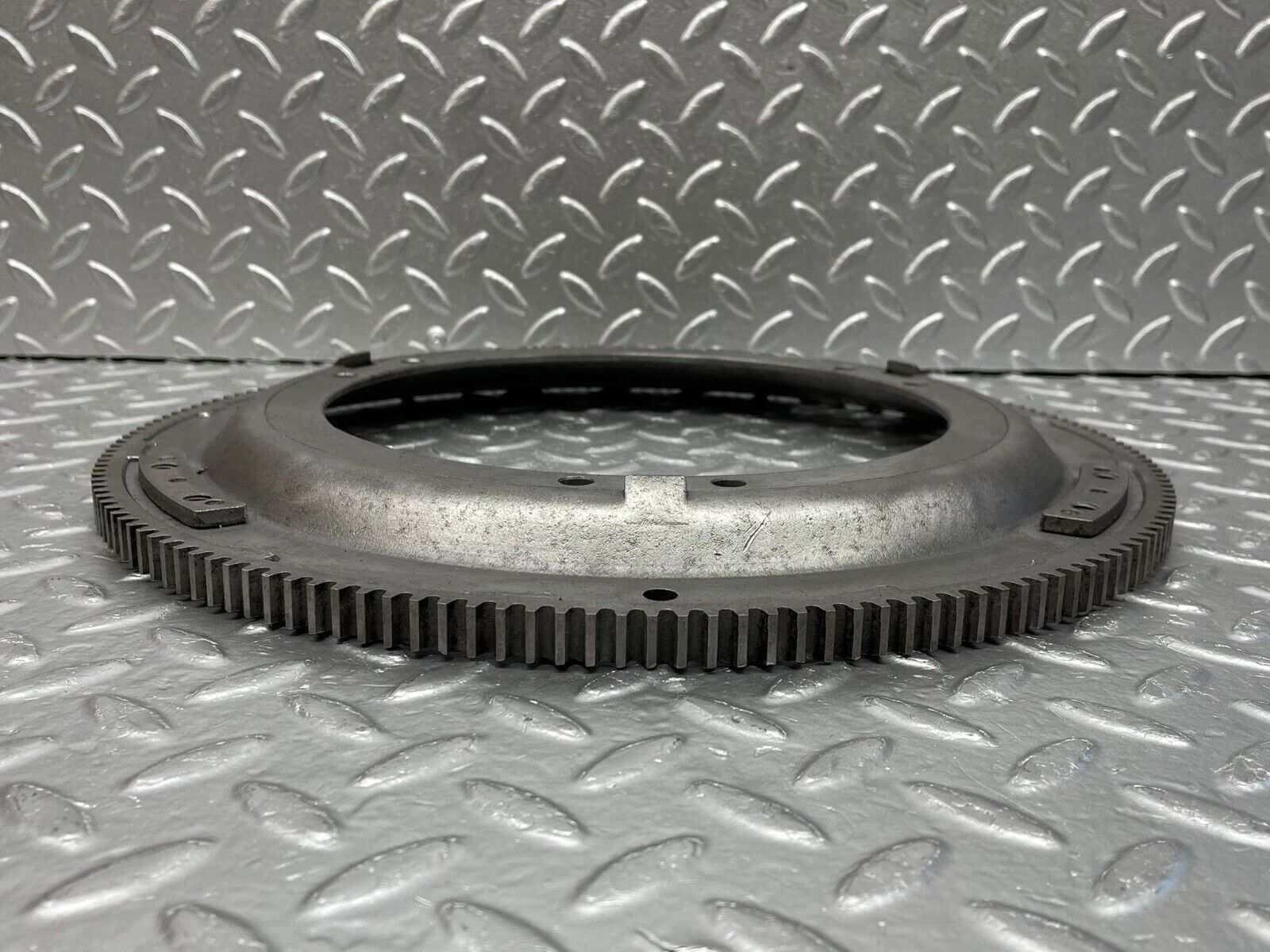 32752 Mercedes-Benz C107 R107 350 V8 Starter Ring