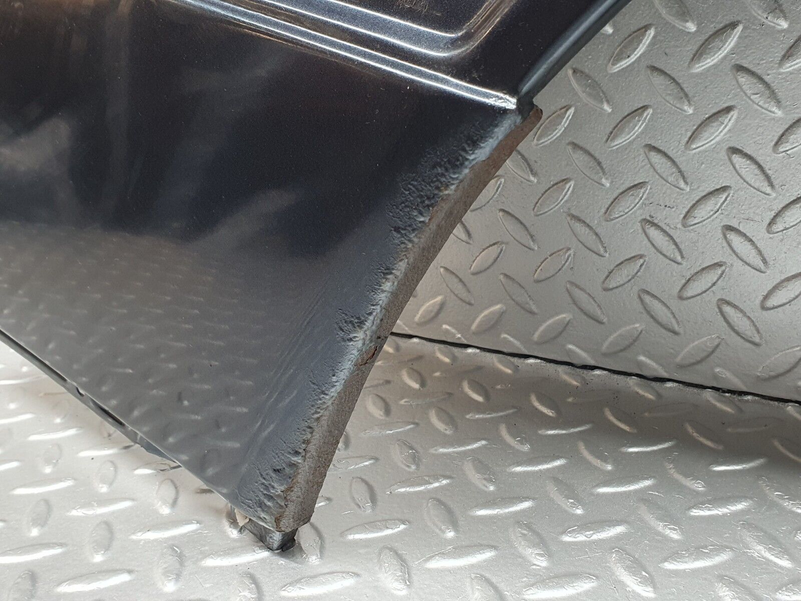 41818 Mercedes-Benz W202 C200 Front Right Fender Wing