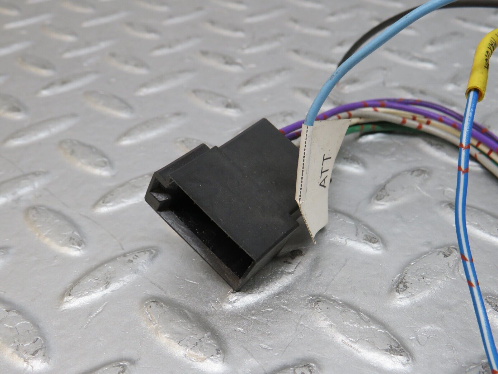 36509 Mercedes-Benz W201 190E 2.0L Radio Audio Adapter Converter PIONEER CD-RD100