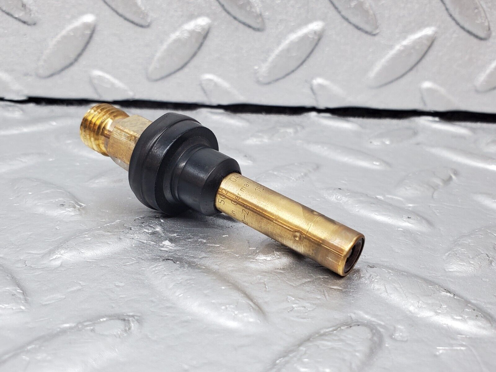 45335 Mercedes-Benz 280E M110.983 Fuel Injector Bosch 0437502047