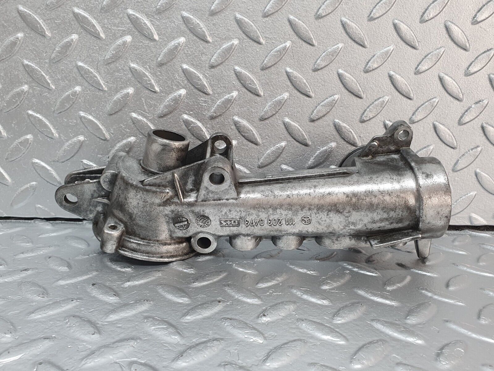 41897 Mercedes-Benz W202 C200 Thermostat Housing 1112030473