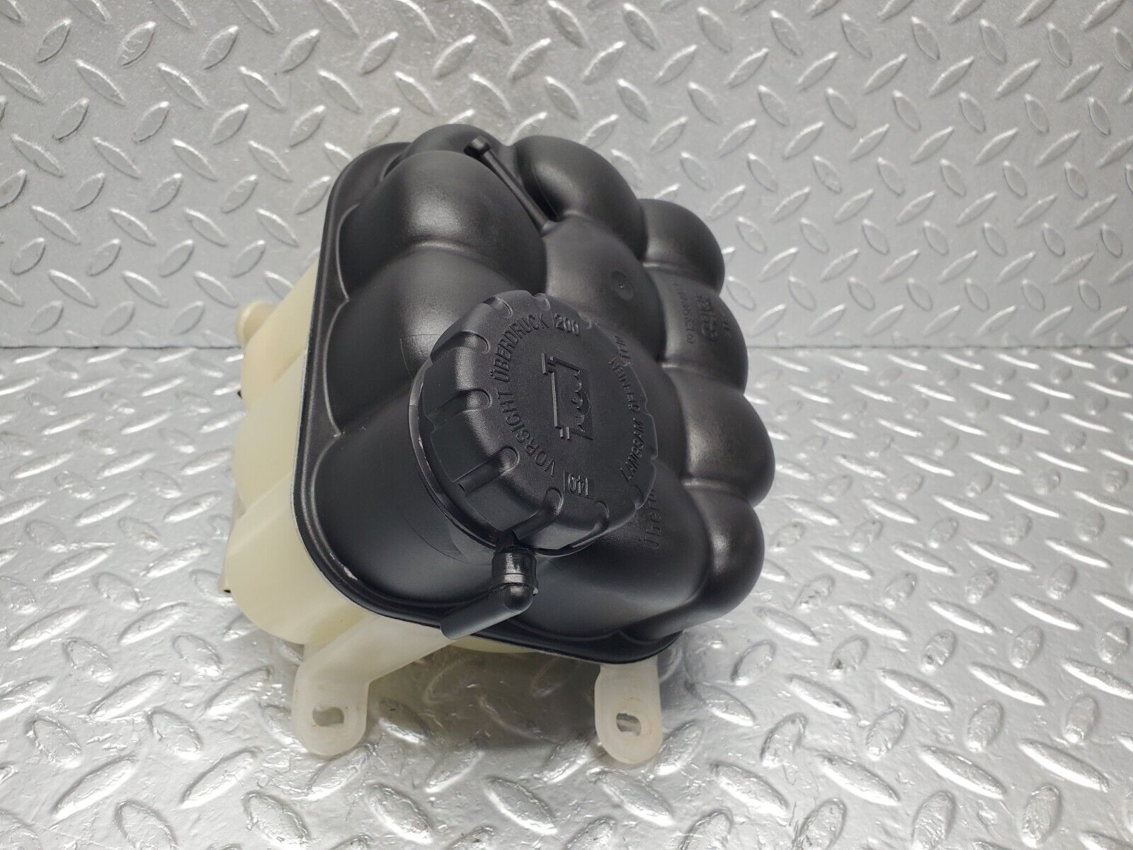 46741 Mercedes-Benz R129 320SL Coupe Coolant Reservoir Tank 1295000849 2105010315