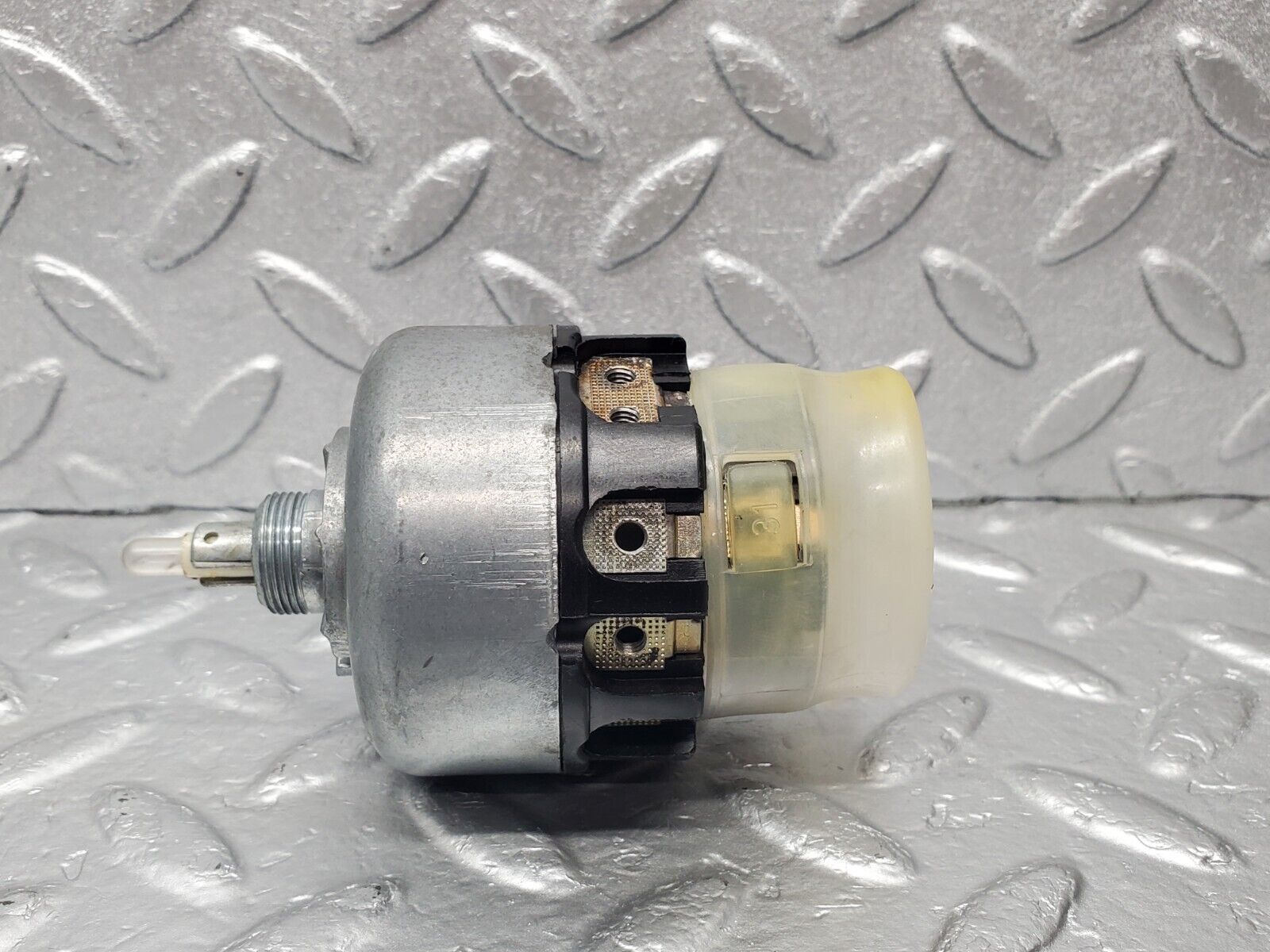 46451 Mercedes-Benz C123 280CE Coupe Headlight Switch