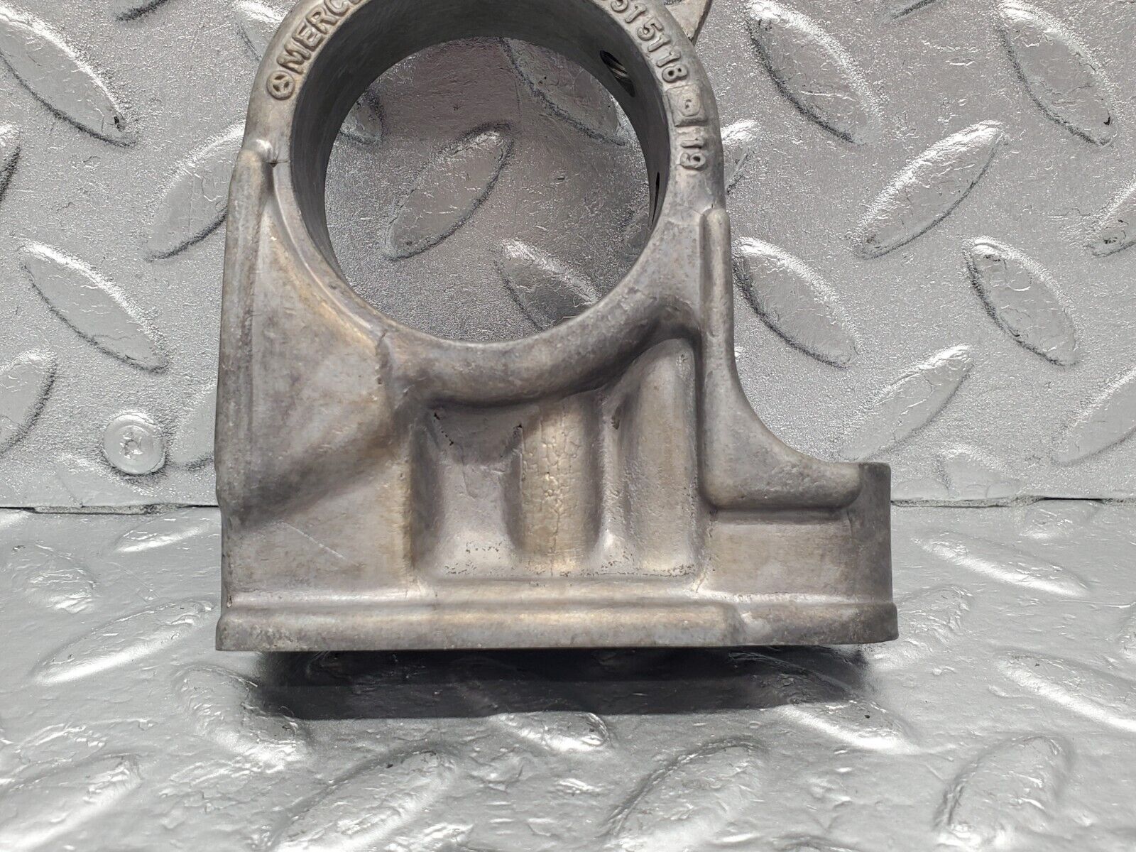 46265 Mercedes-Benz W126 420SE Camshaft Tower Bearing 1160515118