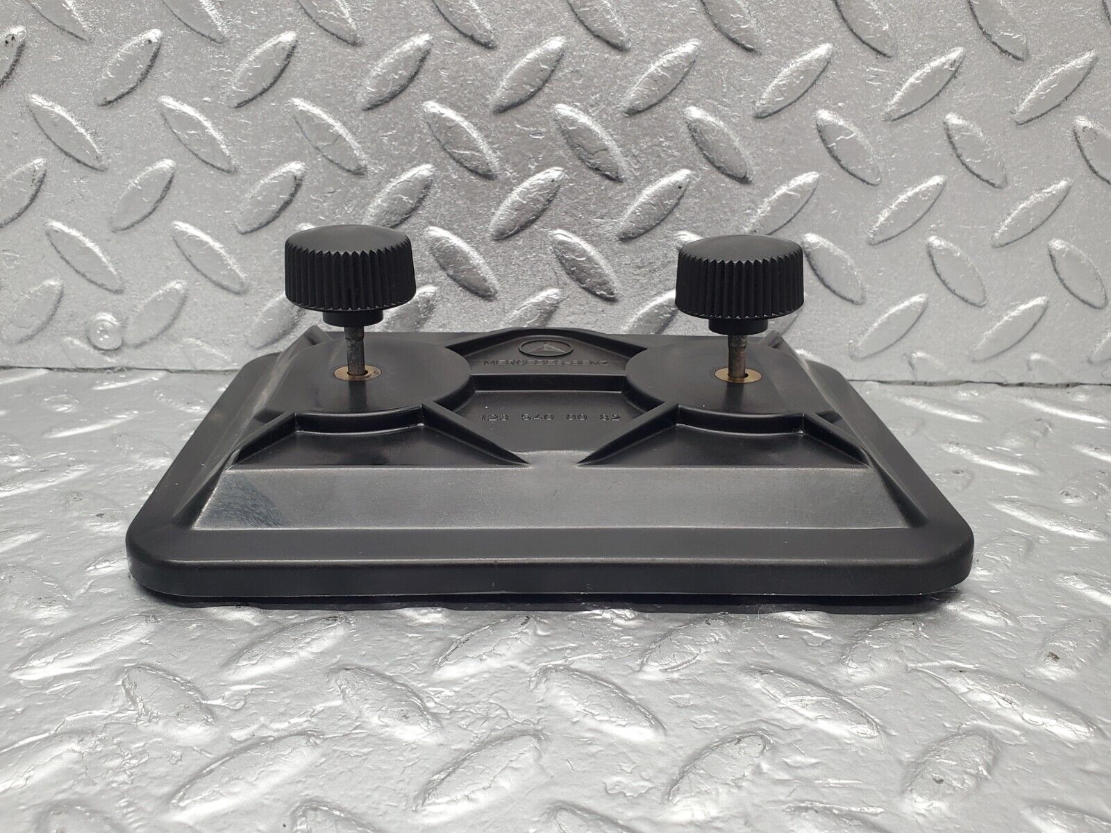 46361 Mercedes-Benz C123 280CE Coupe Fuse Box Cover Lid 1235400082