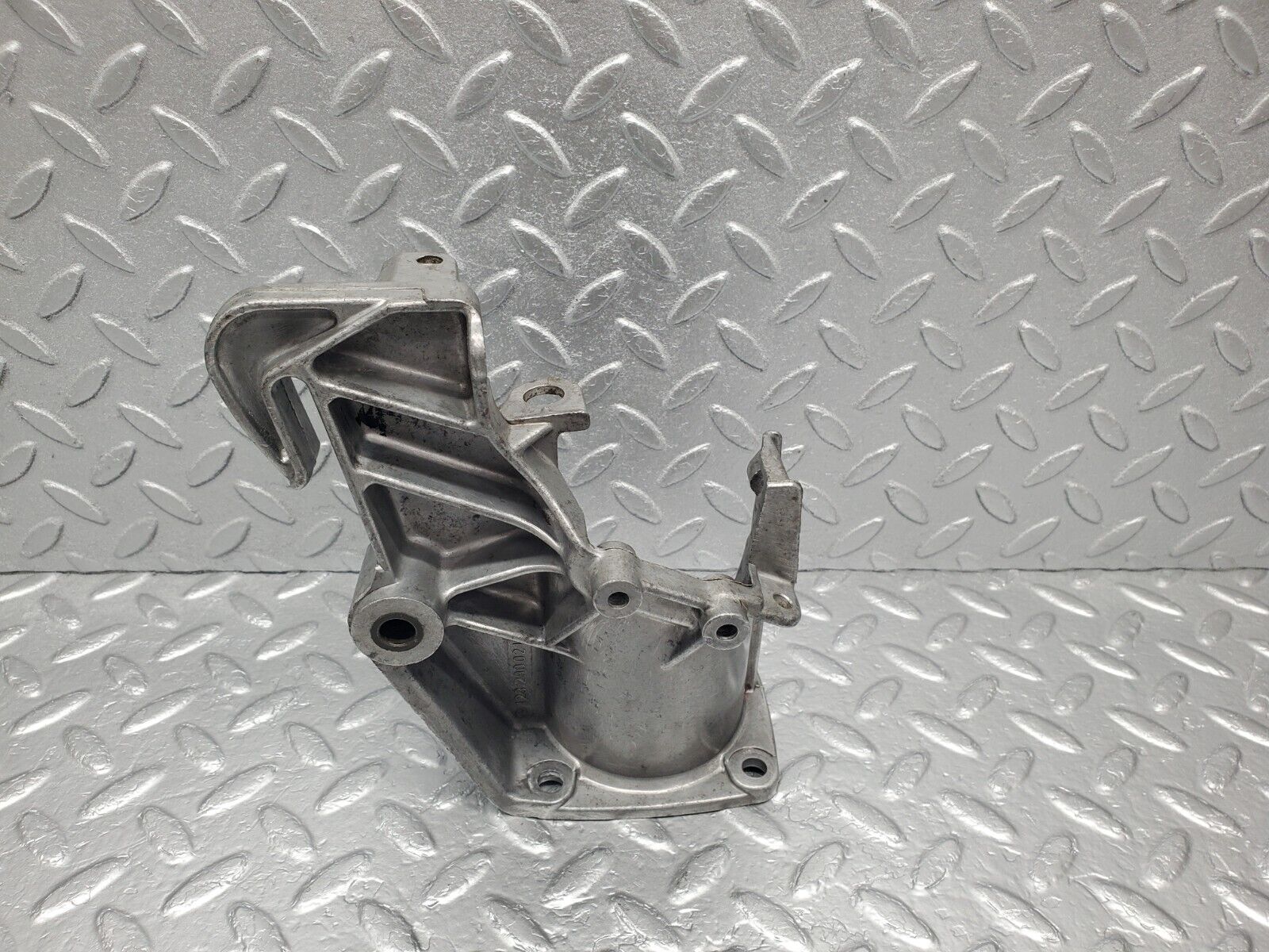 46457 Mercedes-Benz C123 280CE Coupe Brake Pedal Bracket 1232900219