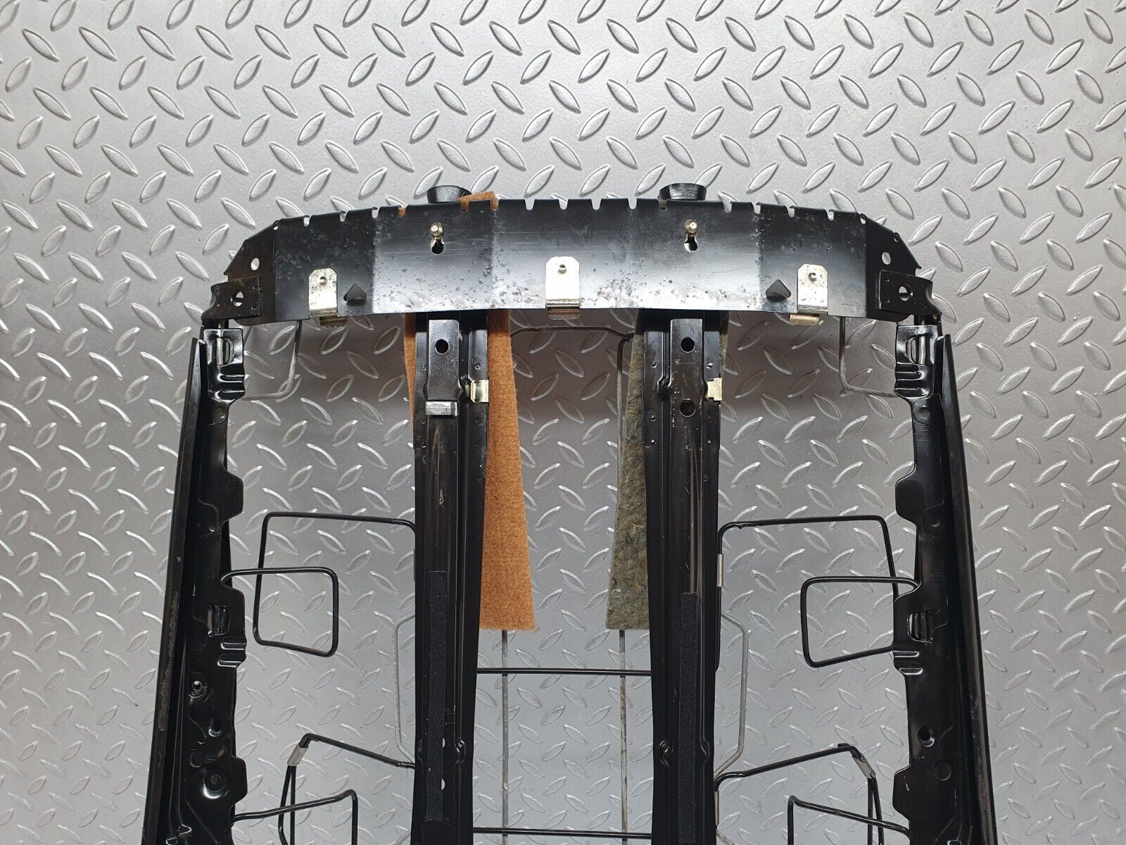 43947 Mercedes-Benz C123 230CE Coupe Front Right Seat Backrest