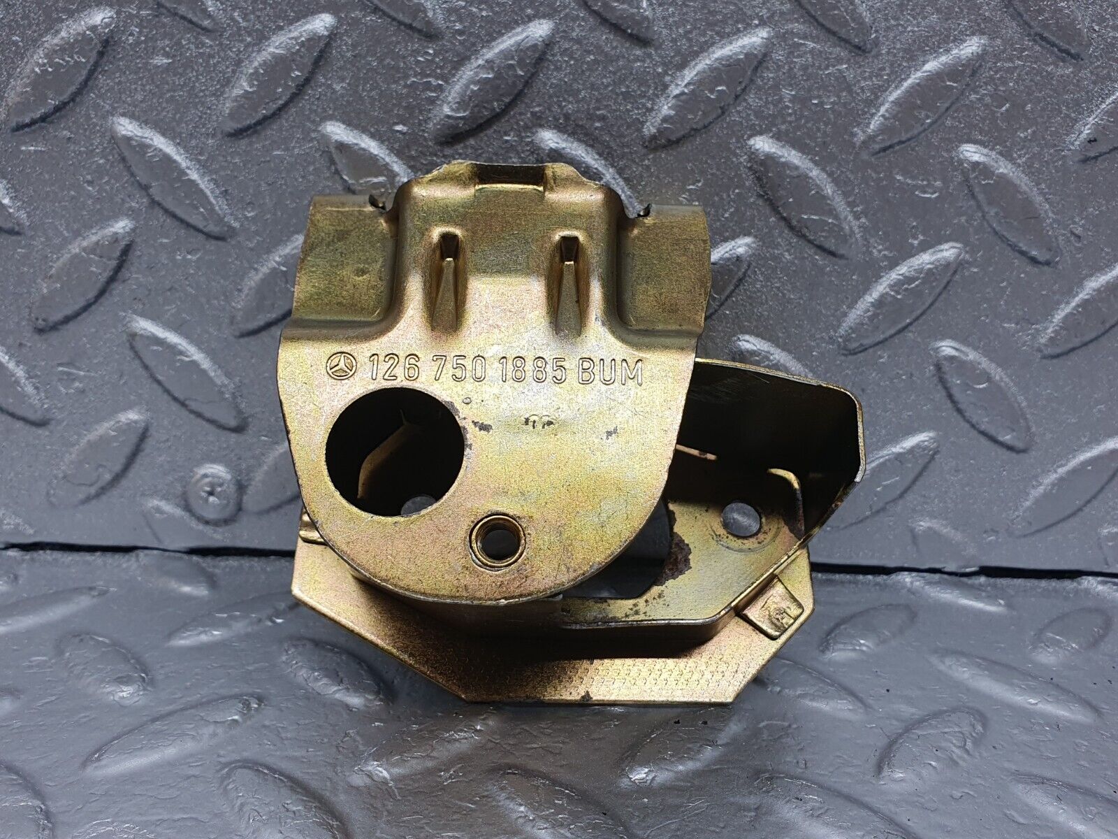 43525 Mercedes-Benz C126 380SEC Coupe Trunk Lock Latch 1267501885