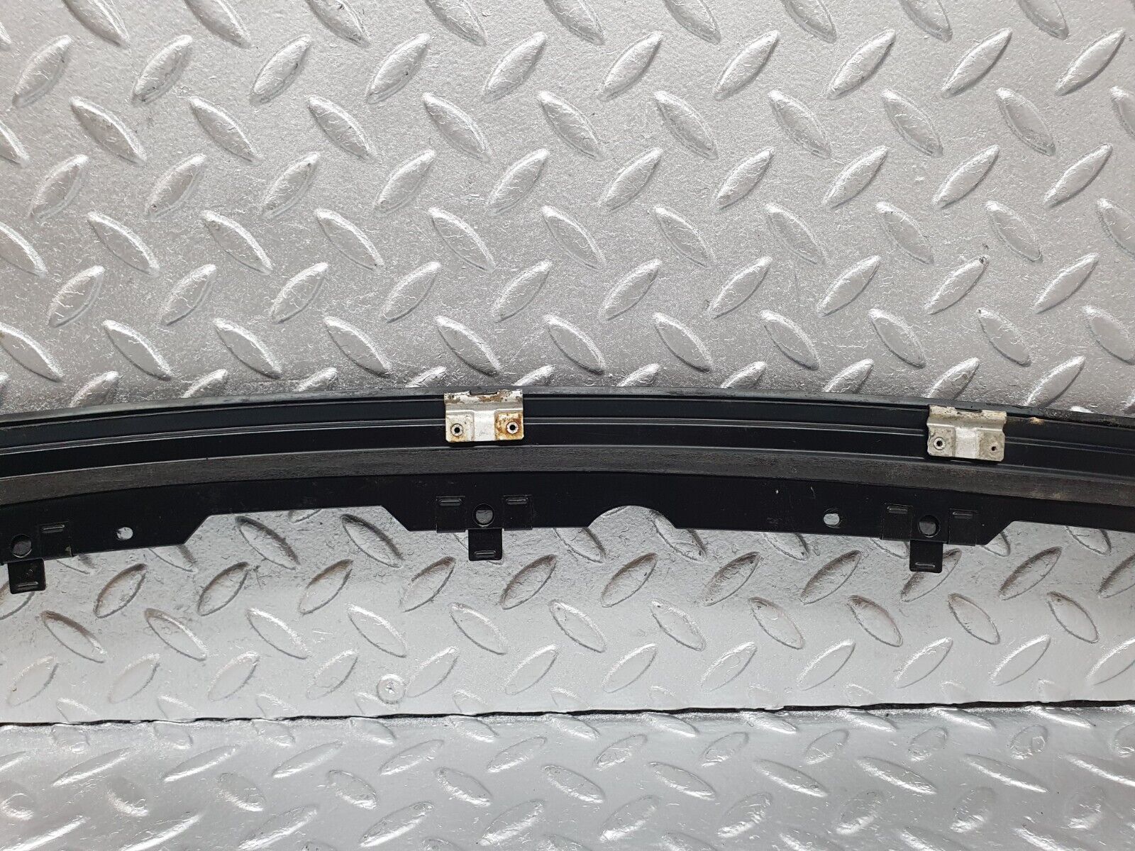 42642 Mercedes-Benz R129 320SL Coupe Front Windscreen Top Moulding Trim