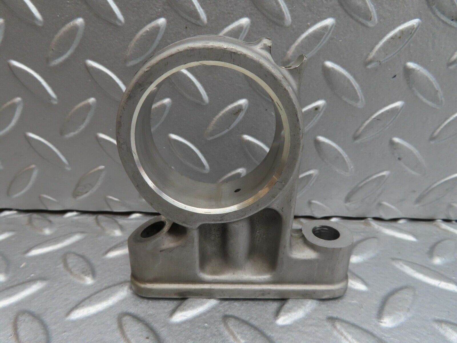 13729 Mercedes-Benz R107 450SL Camshaft Tower Bearing 1160512718