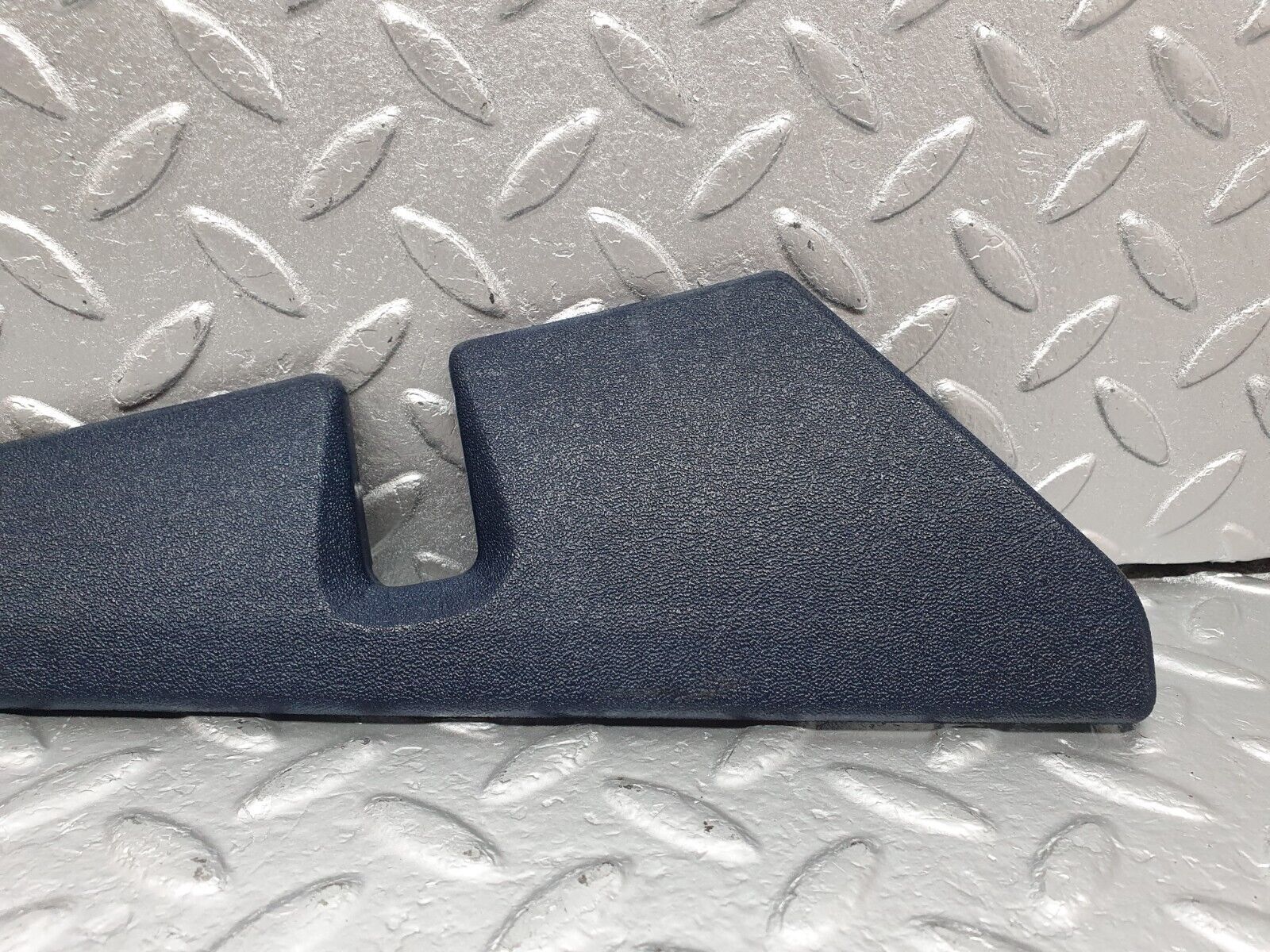 42706 Mercedes-Benz W201 190 2.0L Front Right Seat Cover Trim Blue 1249190220