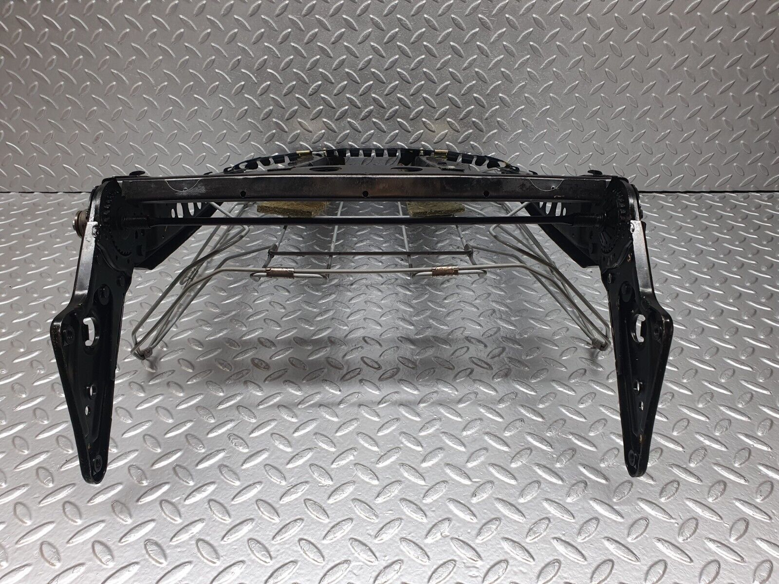 42741 Mercedes-Benz W201 190 2.0L Front Right Seat Backrest