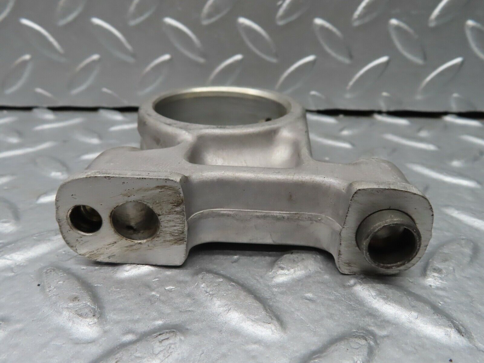 20643 Mercedes-Benz R107 450SL Camshaft Tower Bearing 1160512712