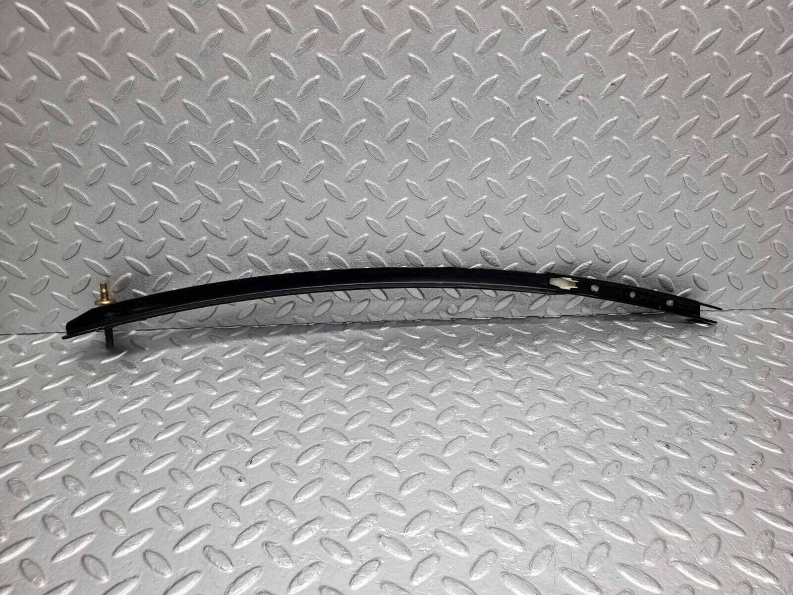 46764 Mercedes-Benz R129 320SL Coupe Front Left Window Channel