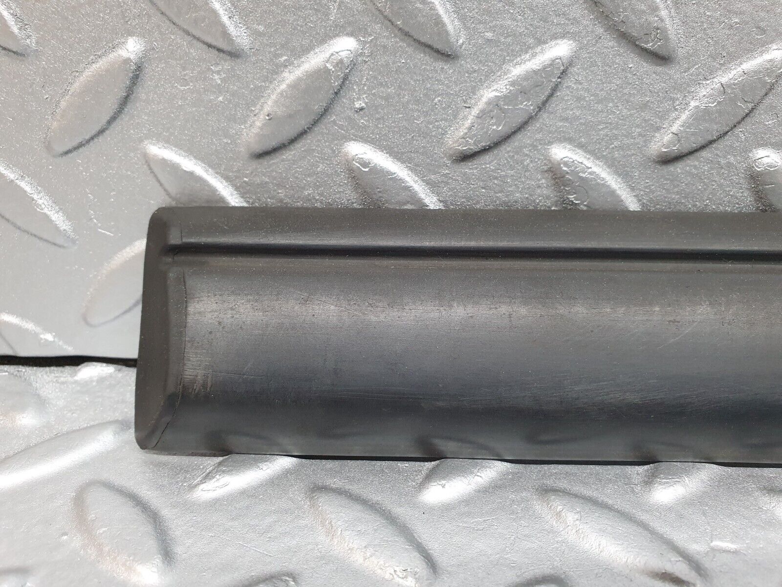 41686 Mercedes-Benz W124 200E Rear Left Door Lower Moulding Trim