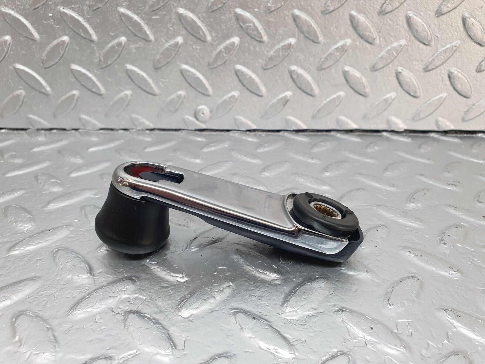 42895 Mercedes-Benz W201 190 2.0L Window Lifter Crank Handle Black