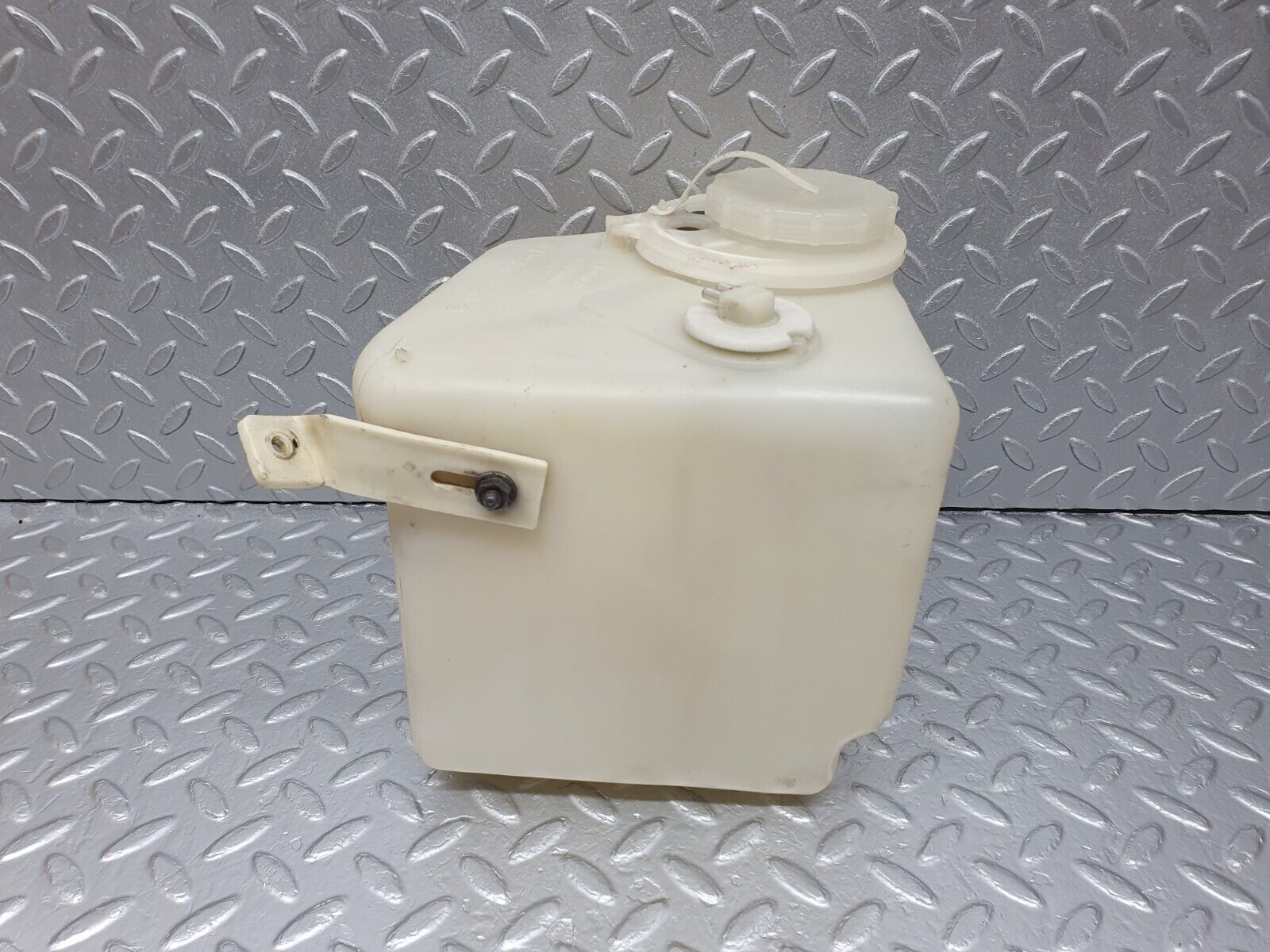 42228 Mercedes-Benz R129 320SL Coupe Windscreen Washer Fluid Reservoir 1298600360 1238690172