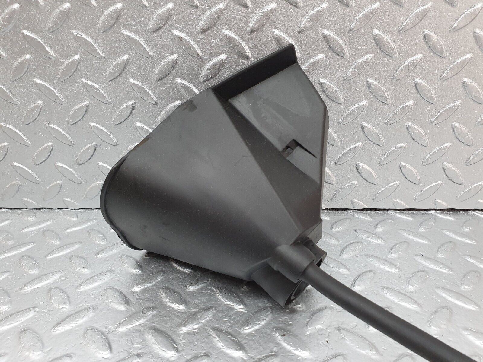 42196 Mercedes-Benz R129 320SL Coupe Roof Folding Lift Cylinder Cover Right 1297700462