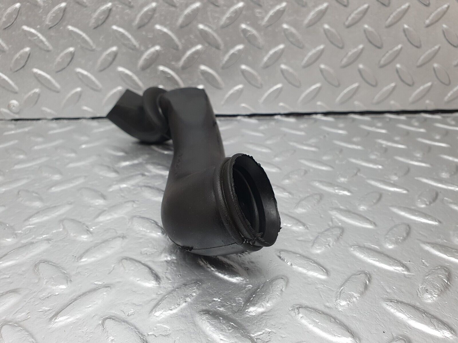 42555 Mercedes-Benz R129 320SL Coupe Water Drain Hose Pipe Right Side 1296280269