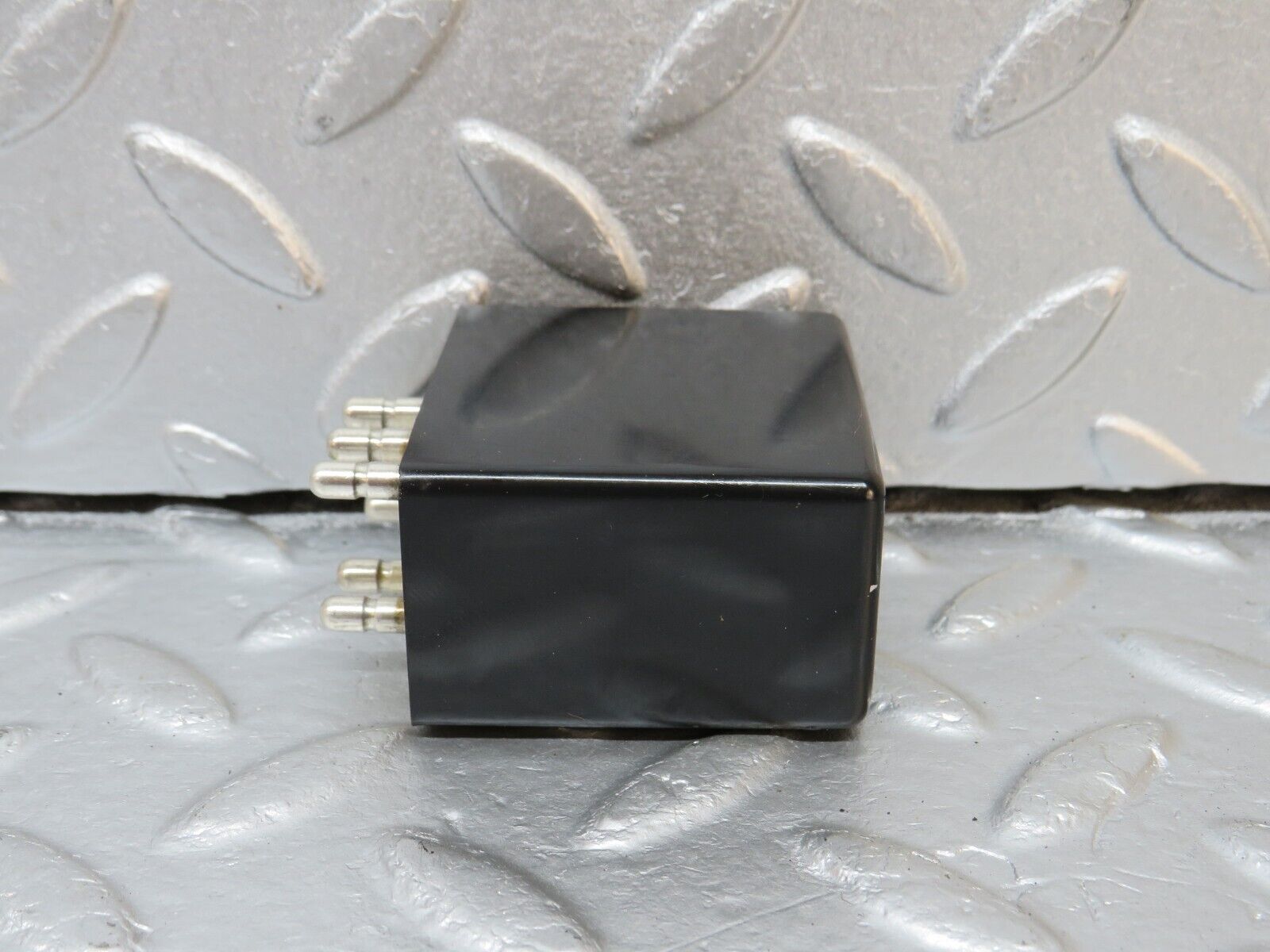 39829 Mercedes-Benz R107 350SL Wiper Control Relay 1238210063