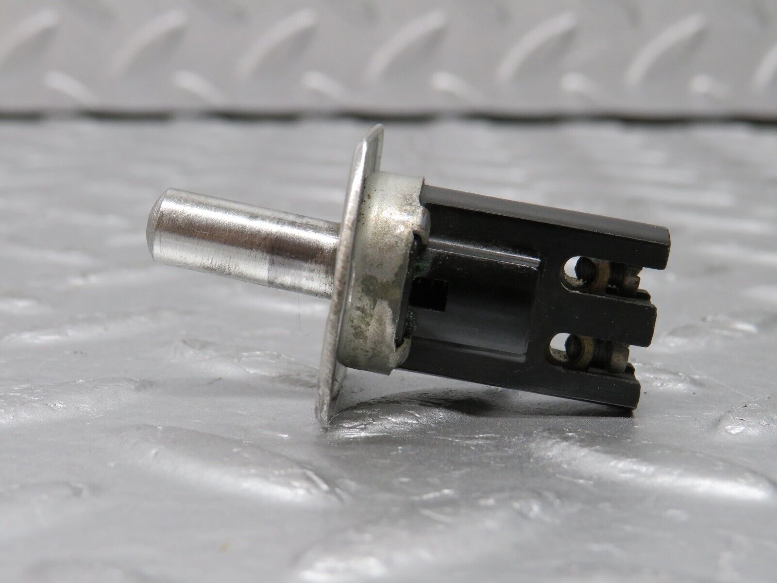 37528 Mercedes-Benz W109 300SEL Door Contact Switch